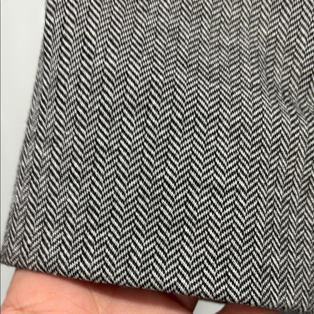 Top Shop Black and White Dress with Chevron Pattern - Picture 5 of 8